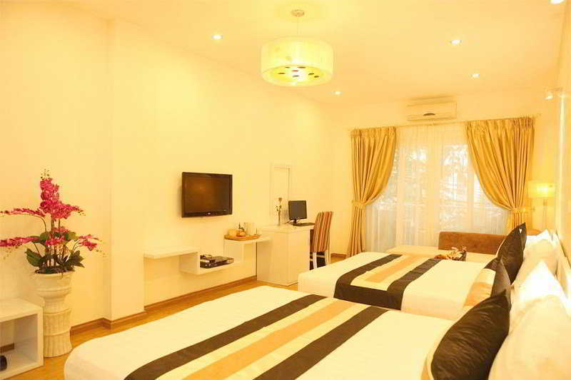 Splendid Star Suites Hotel Hanoi Room photo