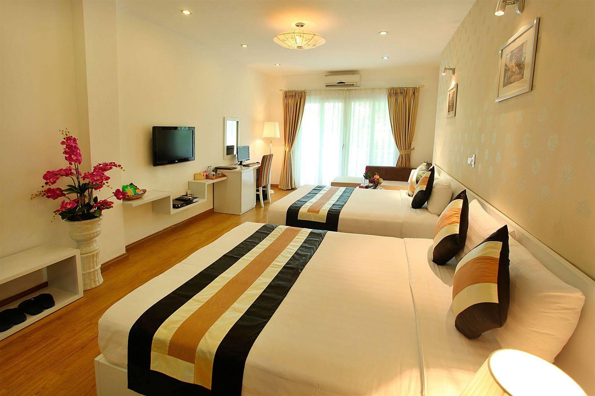 Splendid Star Suites Hotel Hanoi Exterior photo